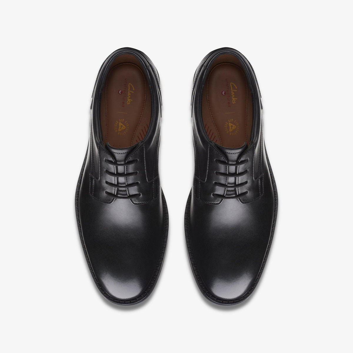 Clarks Un Hugh Lace Men's Black Leather 26168322 — top view