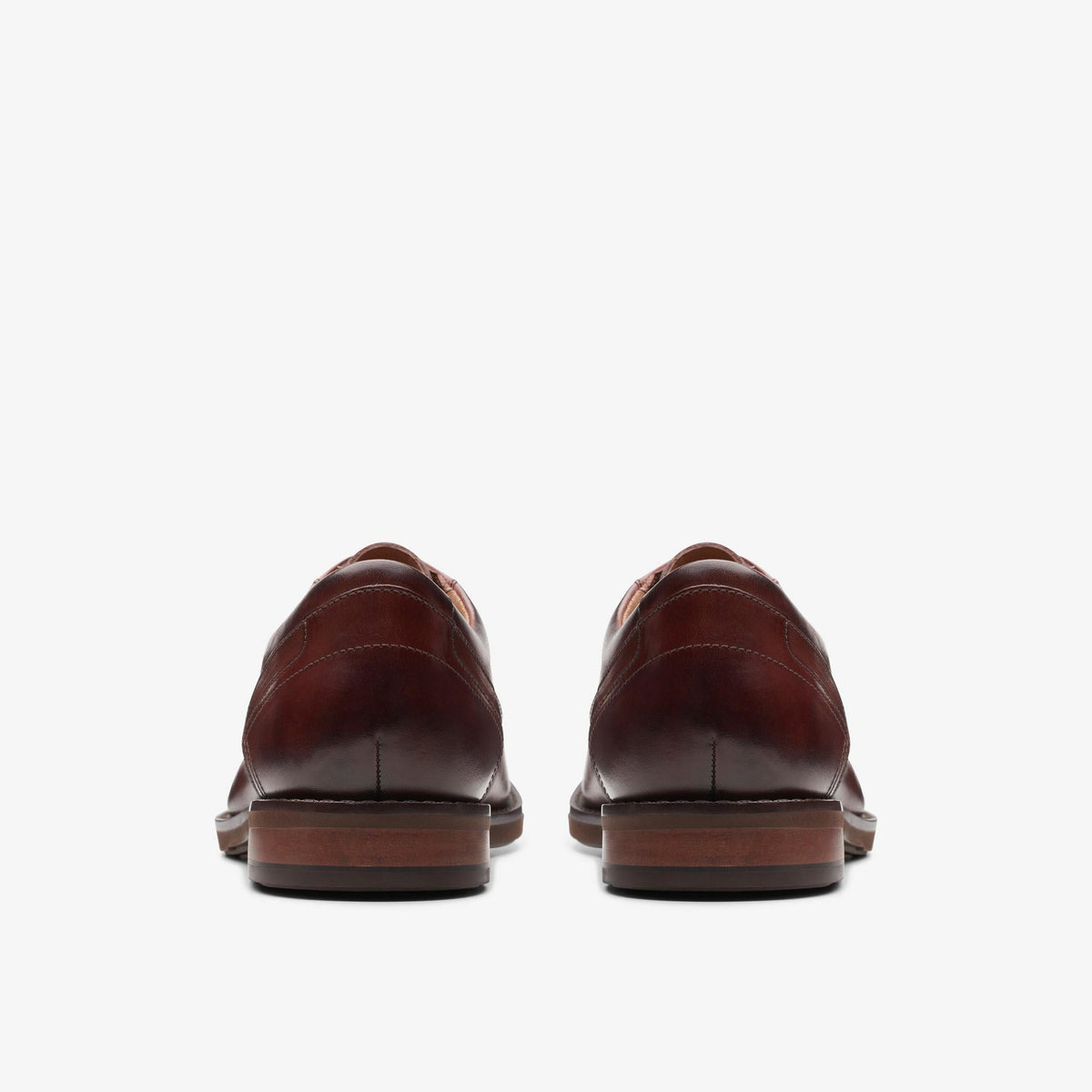 [26168323] MENS CLARKS UN HUGH LACE