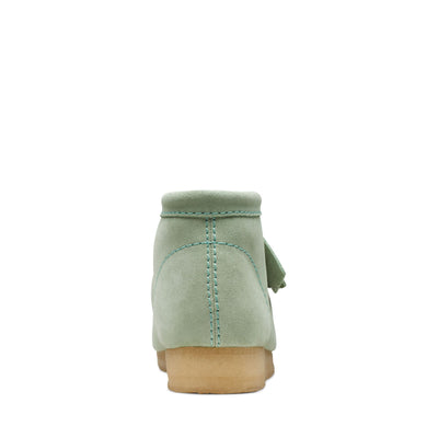 Clarks Originals Wallabee Boot - Green Suede Men's Green Suede 26169732 — top view