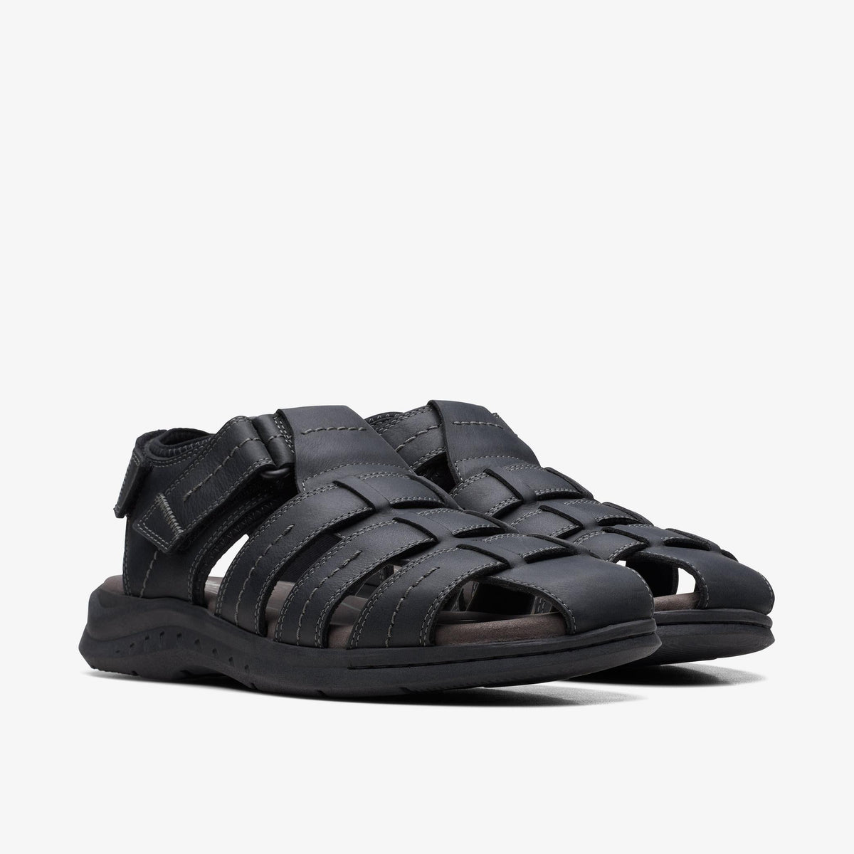Clarks Walkford Fish Men's Black Tumbled Leather 26171793 — sole view