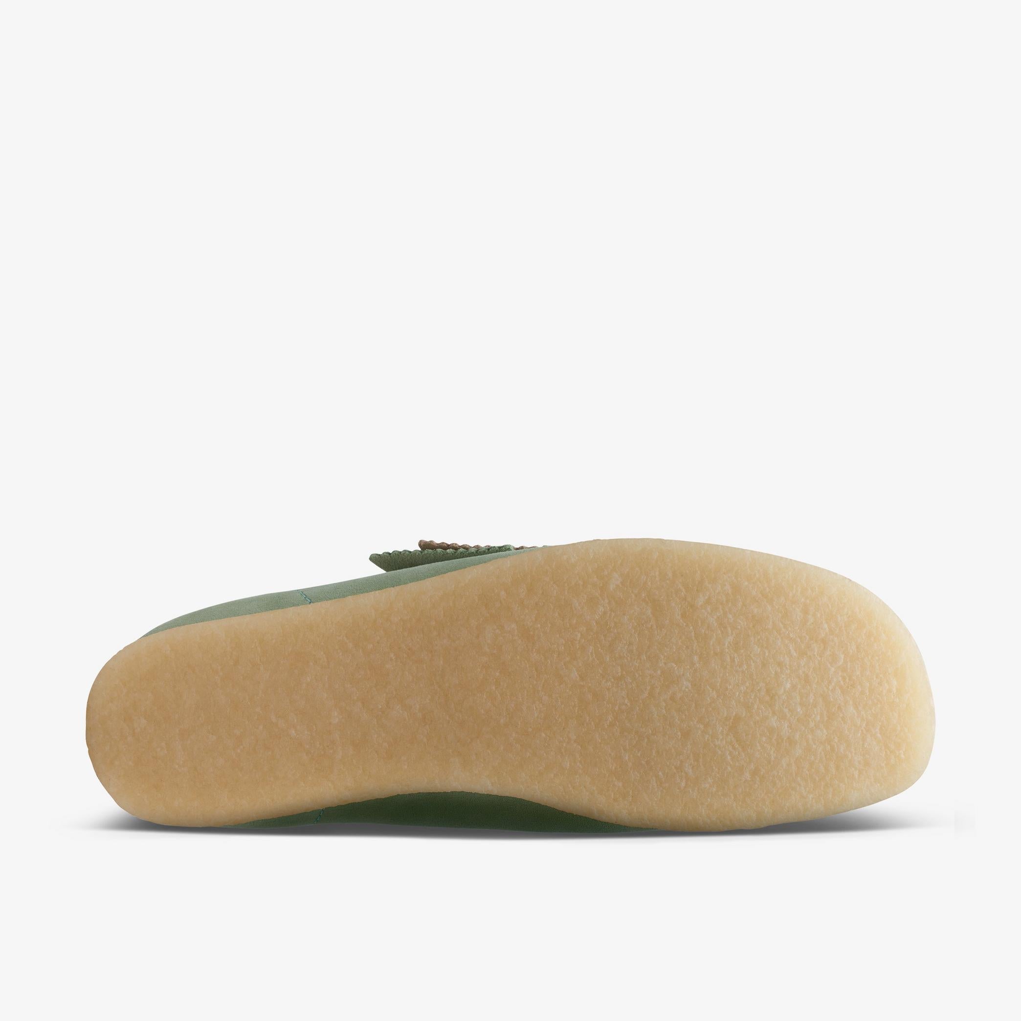 [26172073] Mens CLARKS WALLABEE - GREEN EMBROIDERY