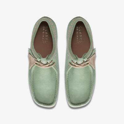 Clarks Originals Wallabee - Green Embroidery Men's Green Embroidery 26172073 — top view