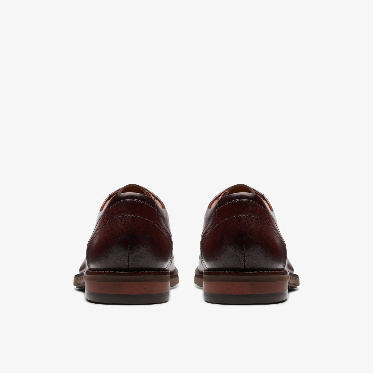 [26172837] MENS CLARKS UN HUGH CAP