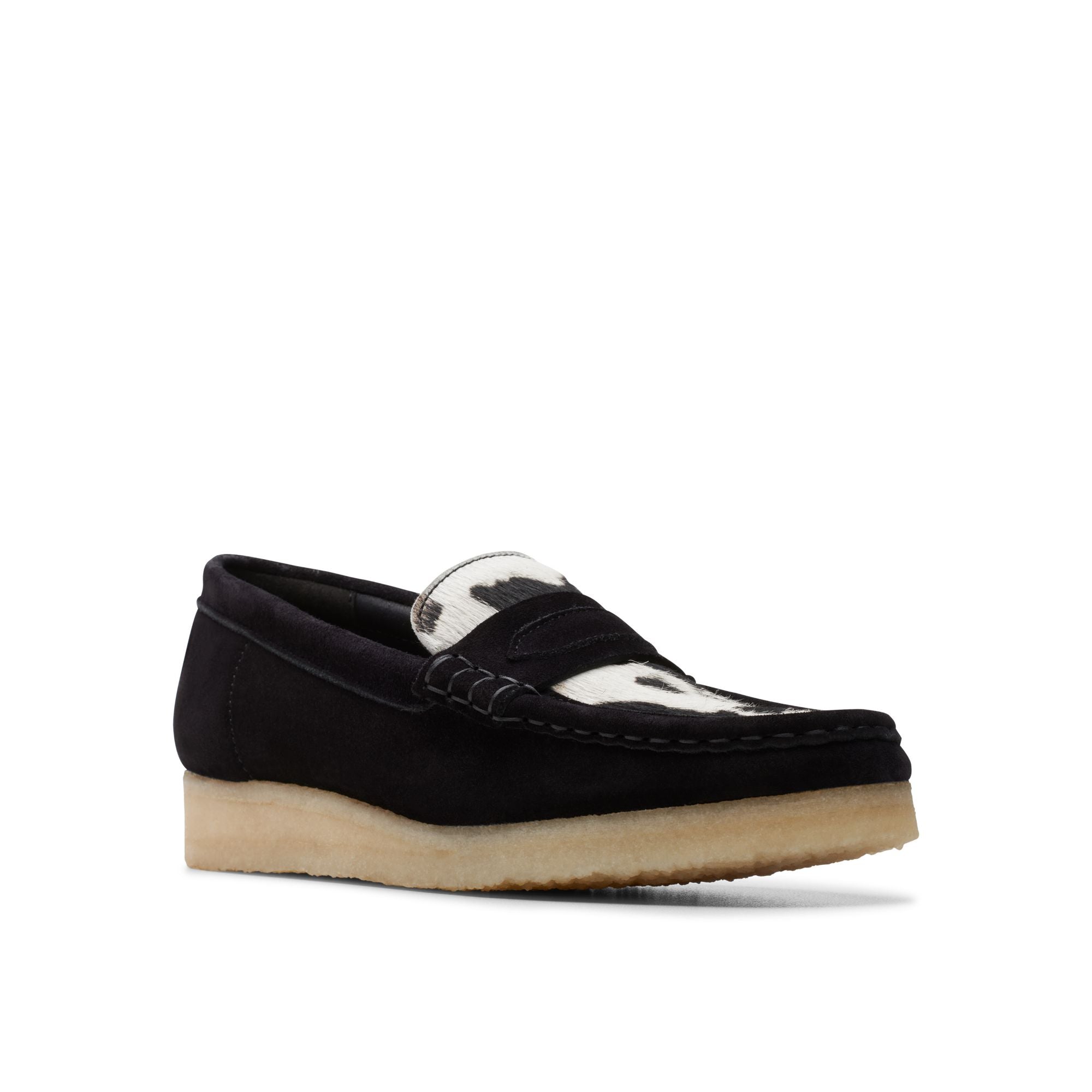 [26175837] WOMENS CLARKS WALLABEE LOAFER COW PRINT HAIRON