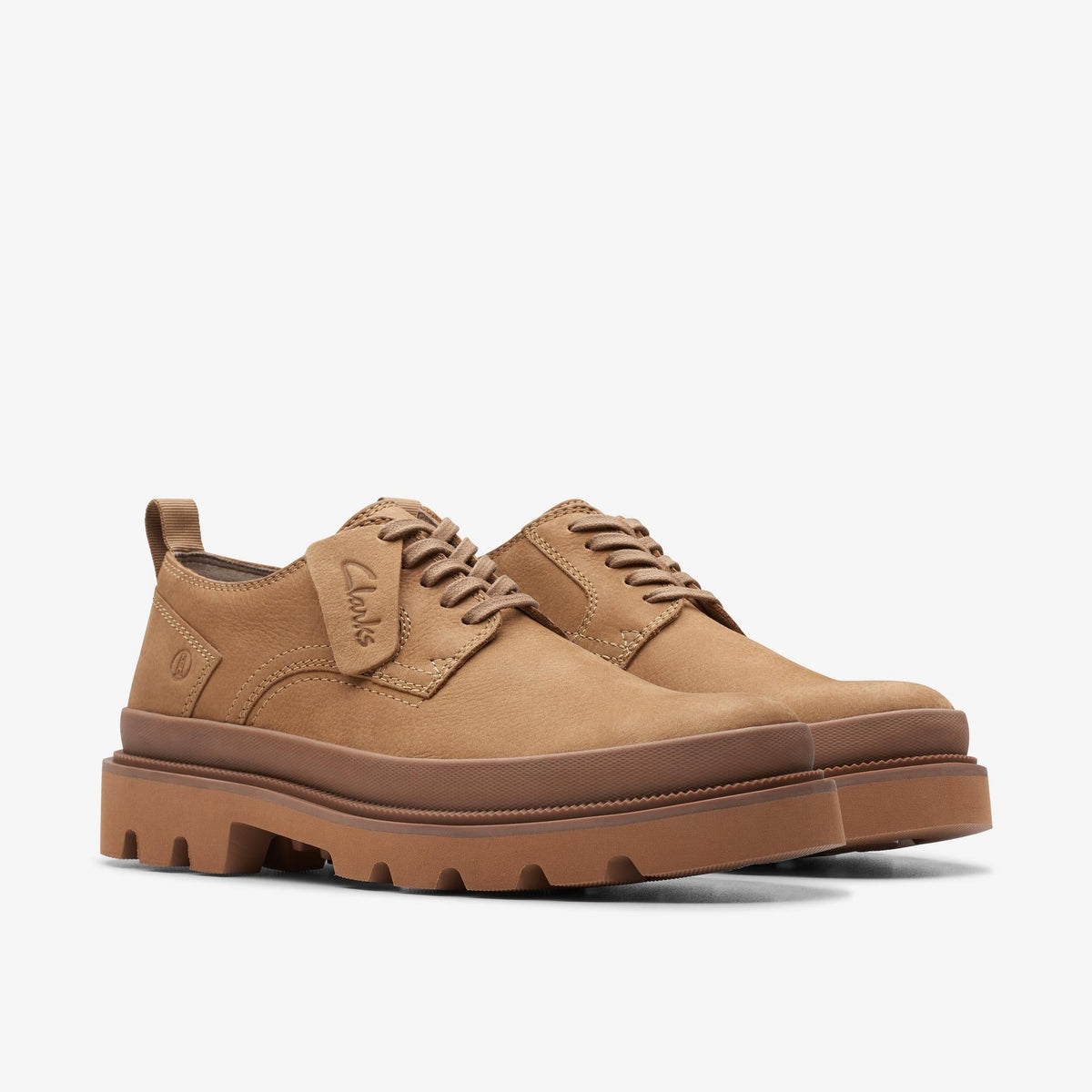 Clarks Badell Lace Men's Dark Sand Nubuck 26176088 — sole view