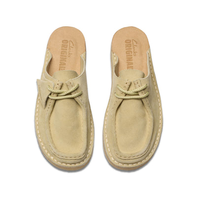 [26176555] WOMENS CLARKS DESERT NOMAD MULE MAPLE SUEDE