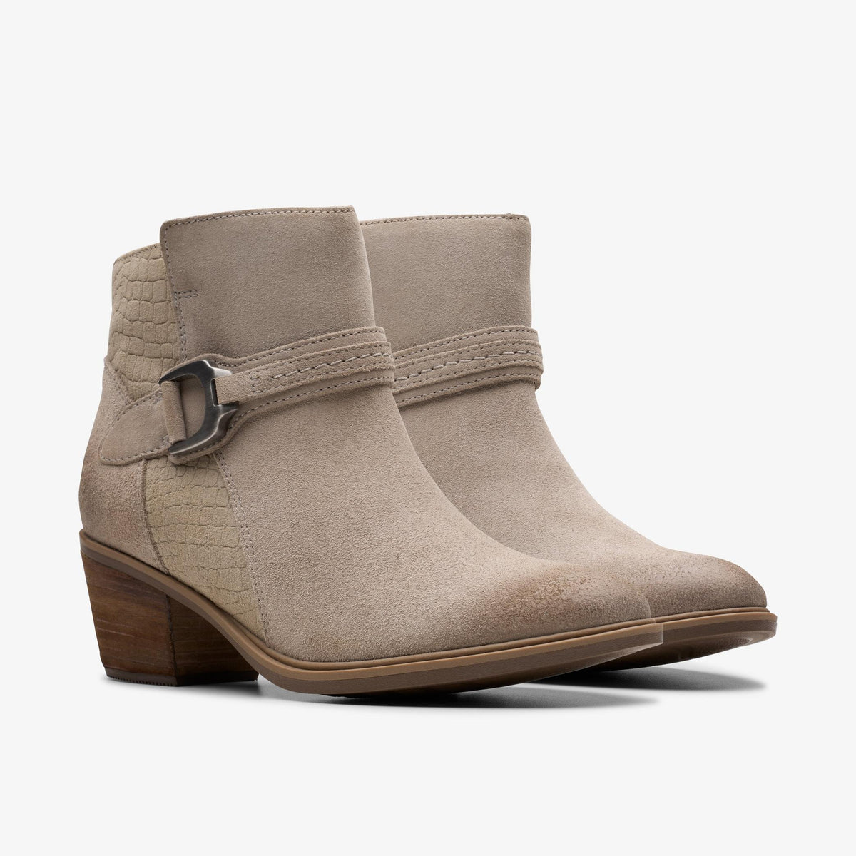 [26179802] WOMENS CLARKS NEVA BUCKLE
