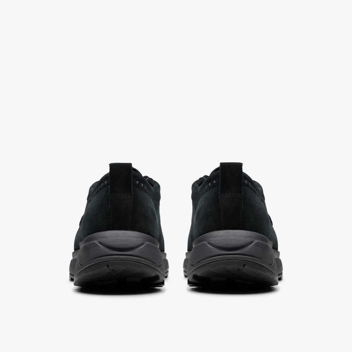 Clarks Walla Eden Lo Men's Black/Black Suede 26181120 — detail view