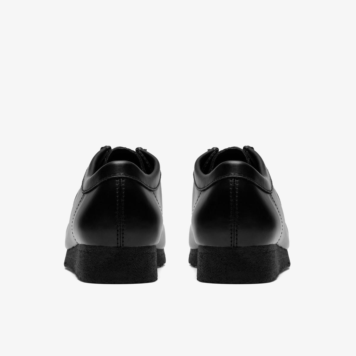Clarks Originals Wallabee Men's Black Hi Shine Leather 26183780 — detail view