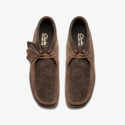 Clarks Originals Wallabee EVO Boot Men's Brown Suede 26183993 — top view