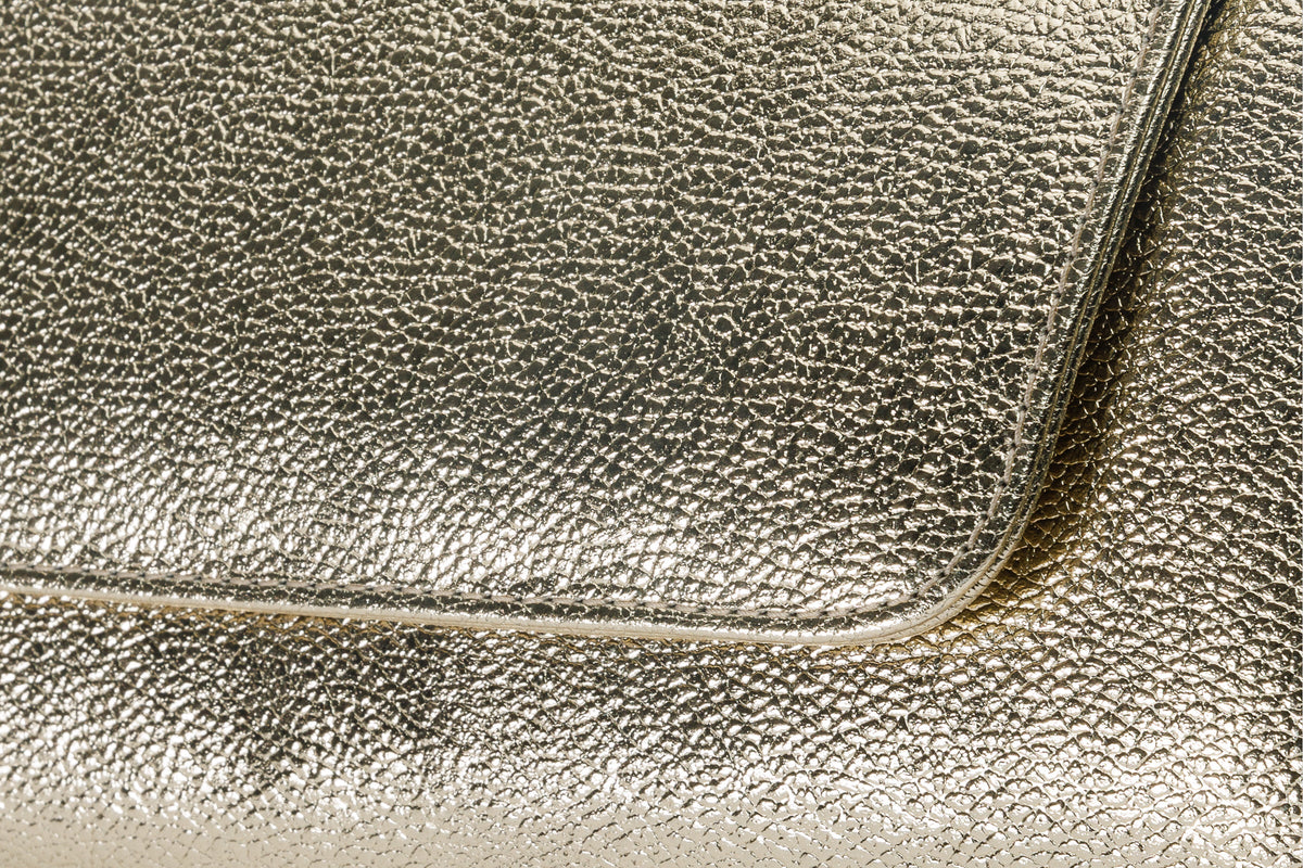 Vinci Leather The Ege Gold Leather Clutch – product view 3