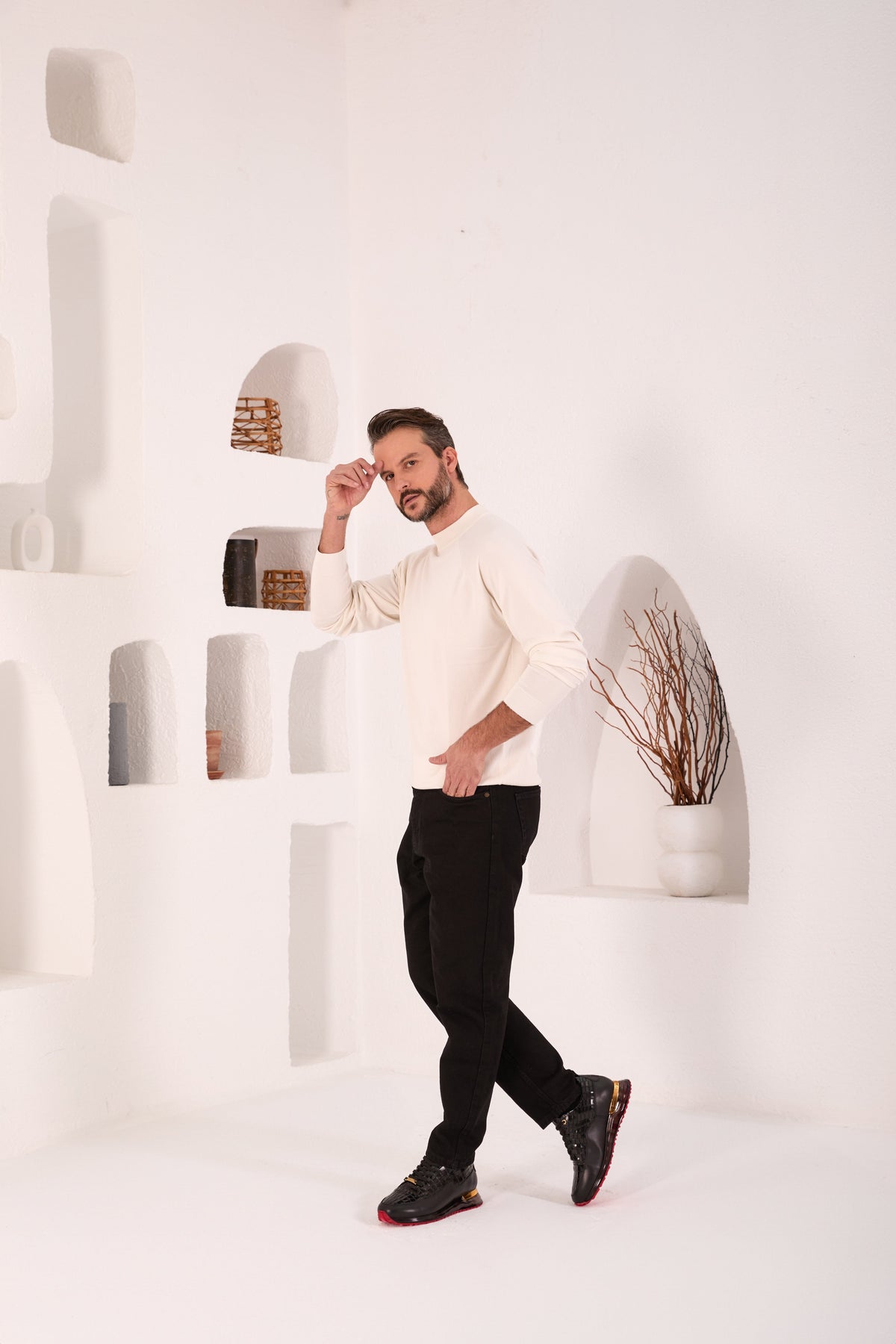 Vinci Leather The Marseille Black Leather Men Sneaker – product view 14