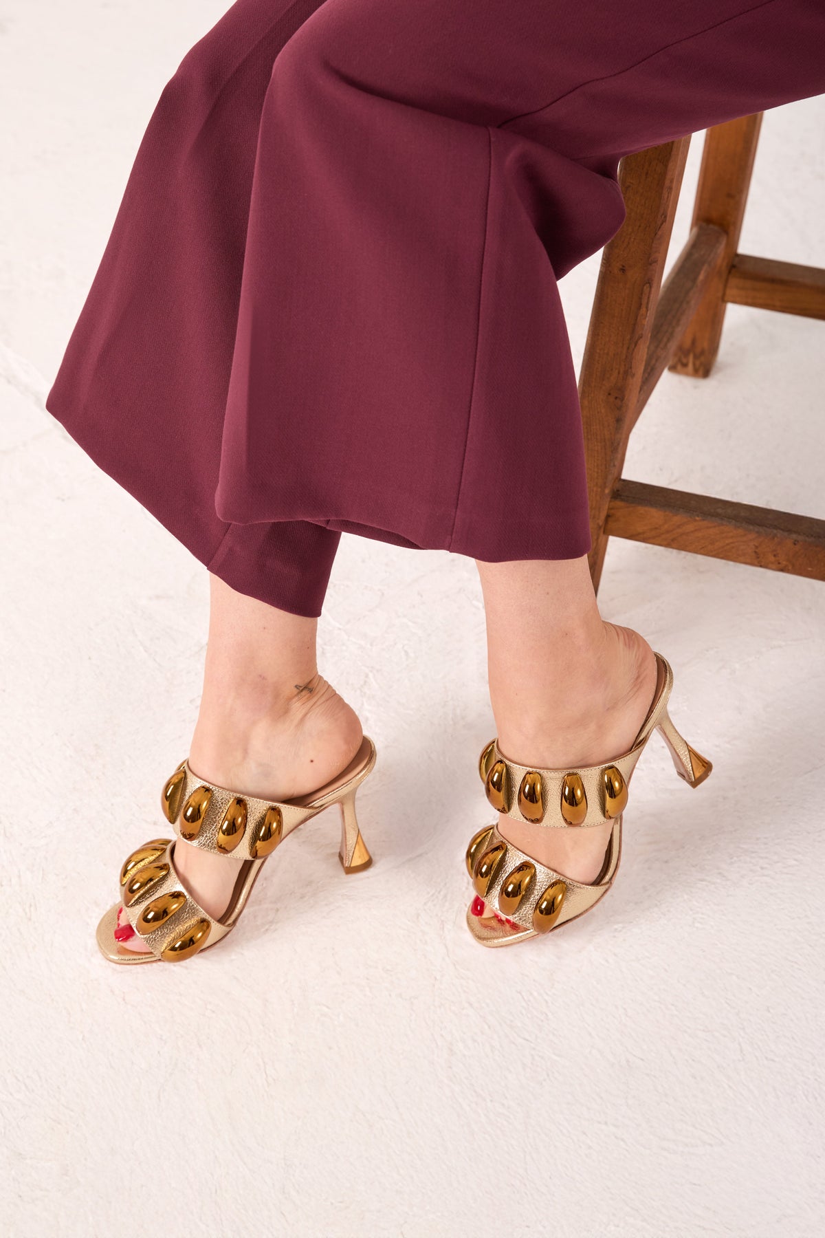 Vinci Leather The Eclipse Gold Leather Women Sandal – product view 8