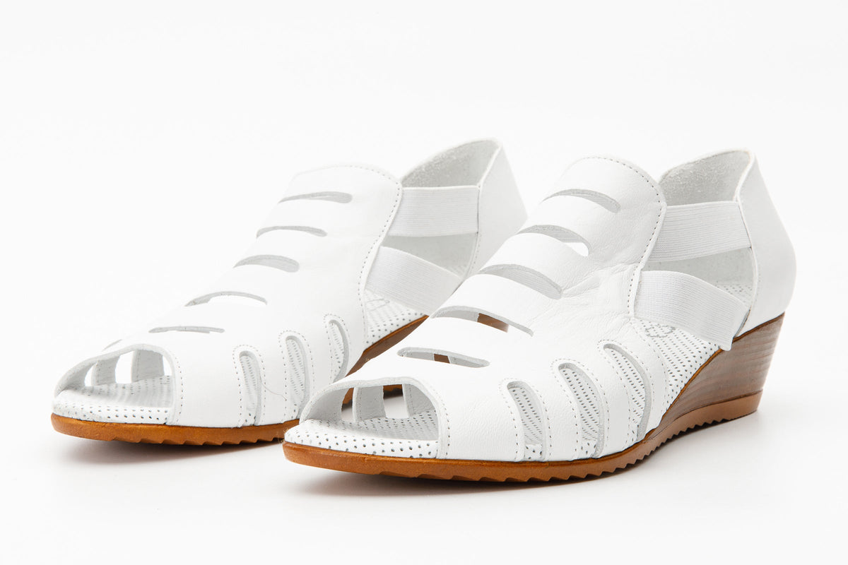 Vinci Leather The Atina White Leather Sandal Final Sale! – product view 3