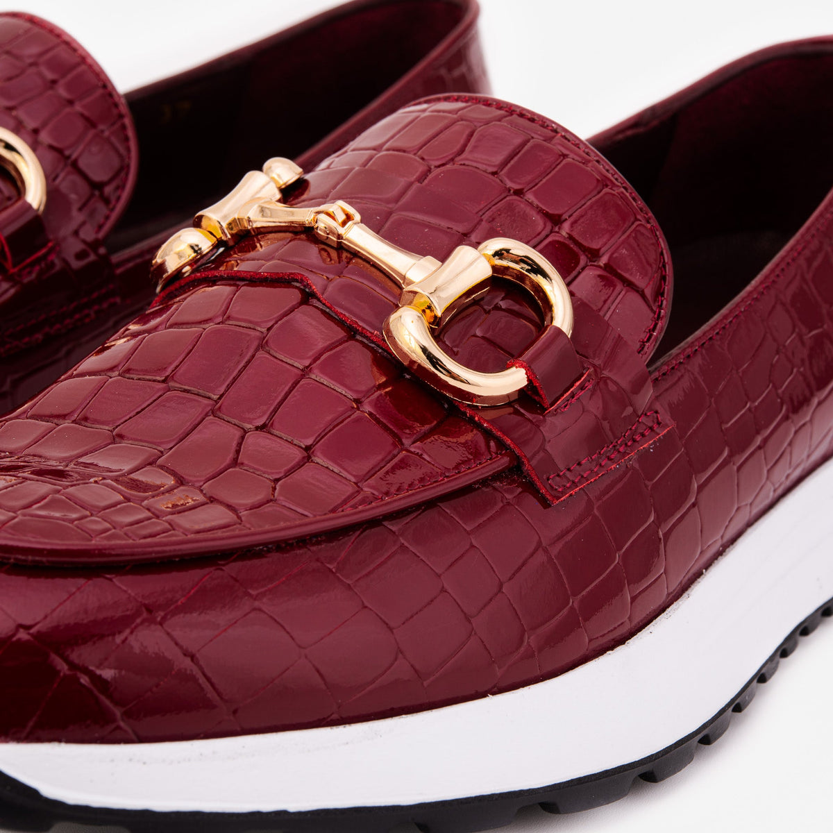 Vinci Leather The Milan Burgundy Croc-Embossed Patent Leather Women Sneaker – product view 6