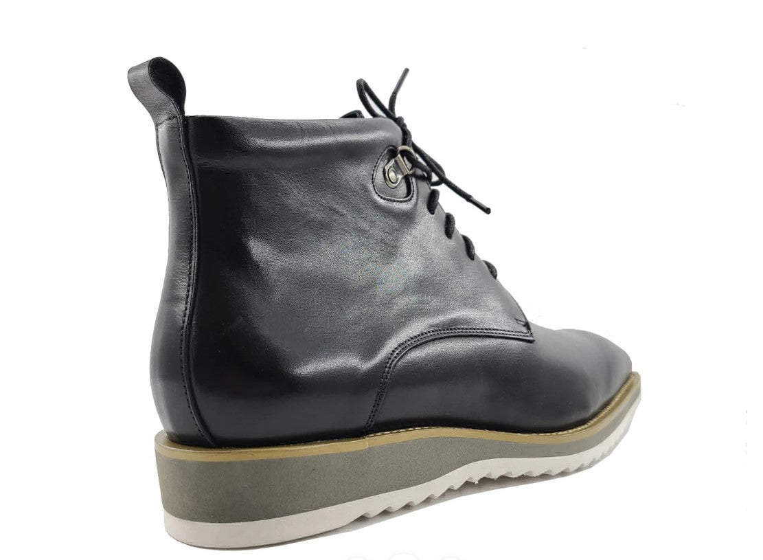 C&E Fashions  Maurice Burnished Calfskin Boot - Grey