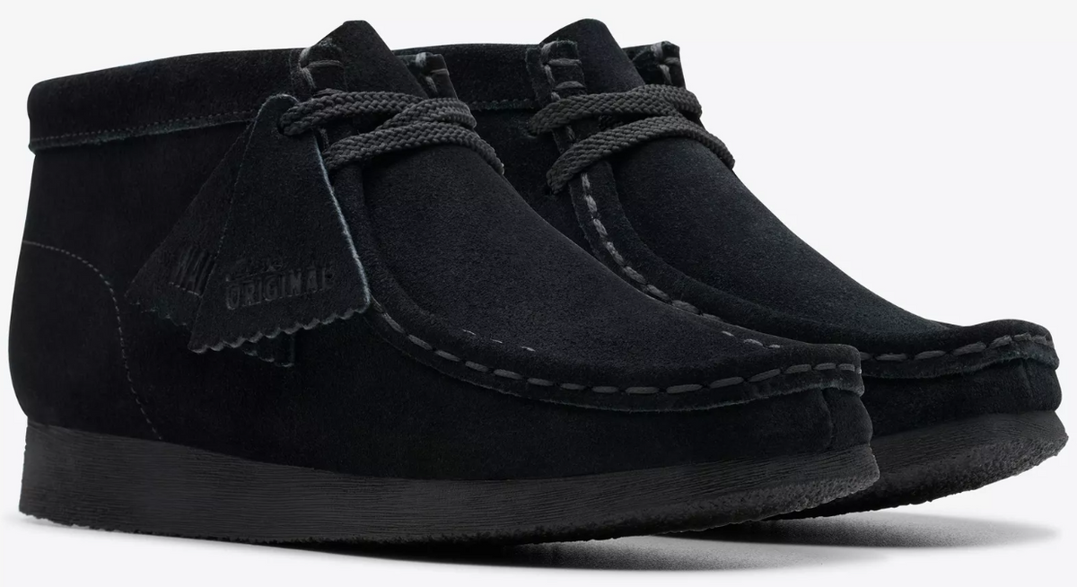 Clarks Originals Wallabee Boot Kids' Unisex Black Suede 26168044 — product view 2