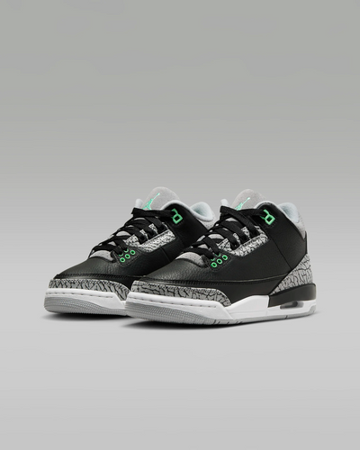 Air Jordan 3 Retro 'Green Glow' Big Kids' (GS) Sneakers — Black/Green Glow Leather Mid-Top