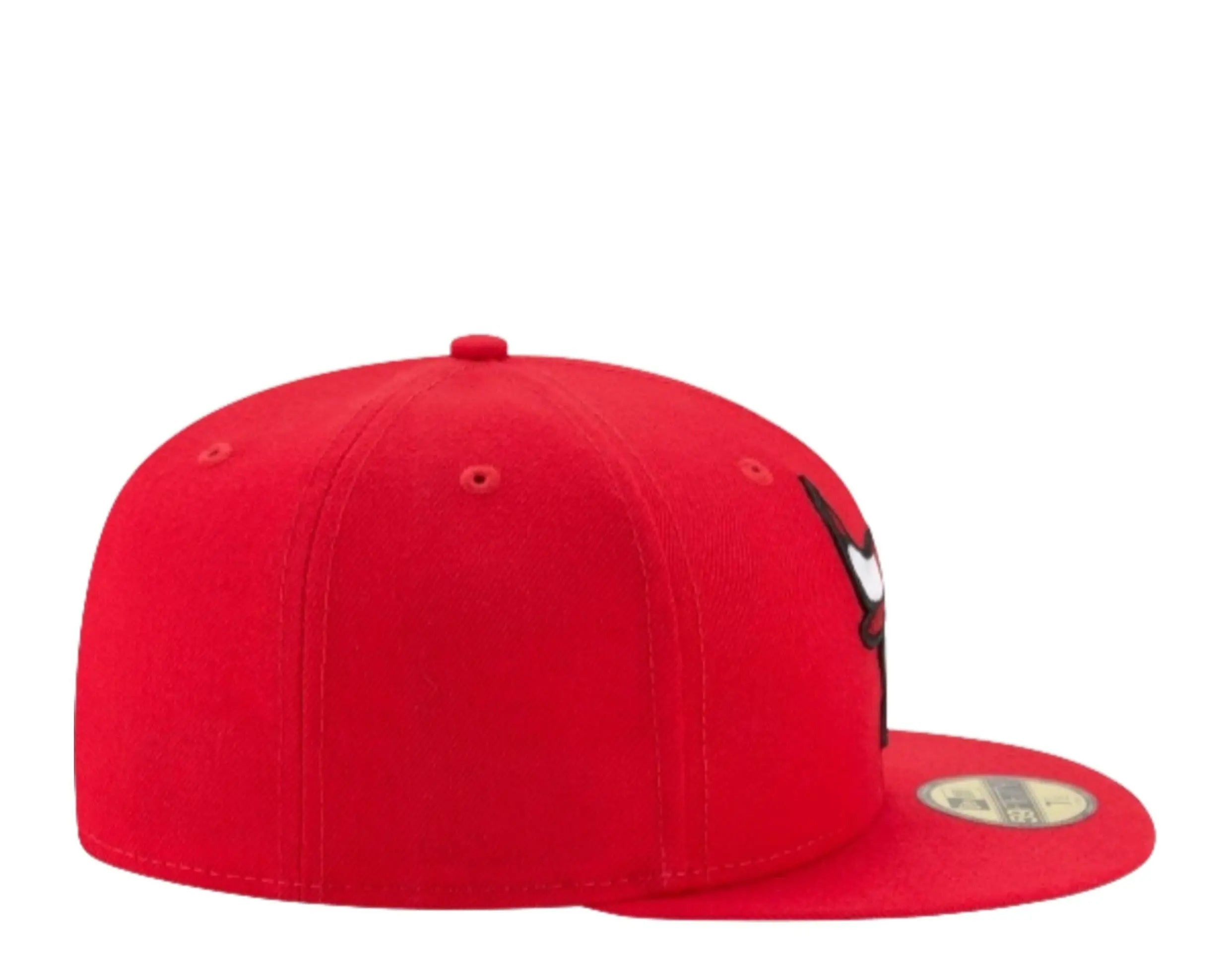 New Era 59Fifty Men Fitted Hat Red Chicago Bulls