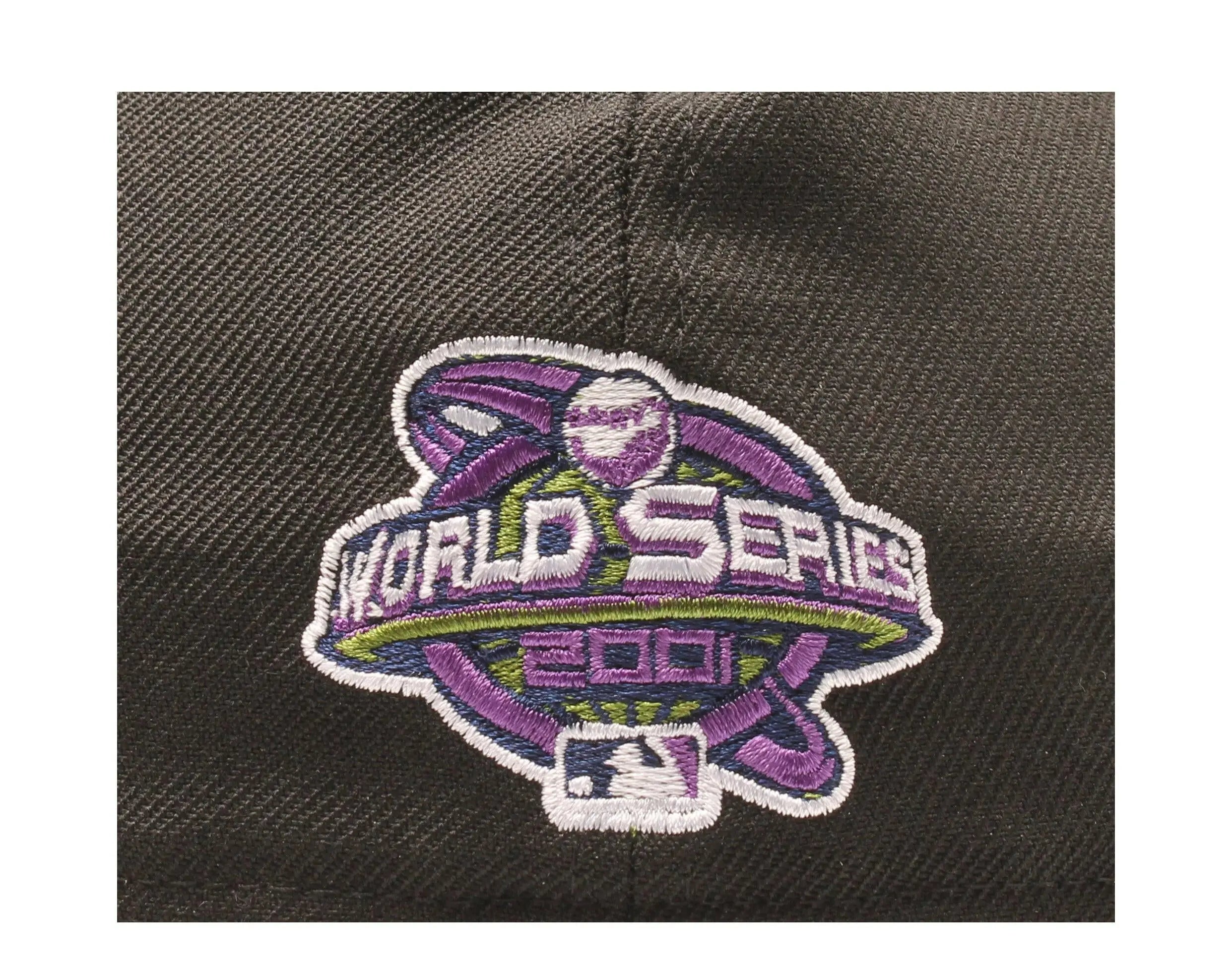 New Era 59Fifty Men Fitted Hat Black Arizona Diamondbacks 2001 World Series Green Undervisor