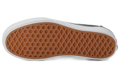 Vans Ward Women's Sneakers — Black/White Canvas