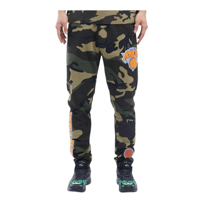 Pro Standard NBA New York Knicks Pro Team Men's Jogger Pants — Camo – product view 1