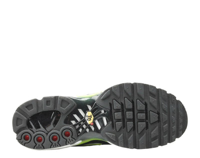 Nike Air Max Plus Men Running Sneakers Black/Volt-White-Platinum Tint
