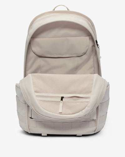 Nike RPM Backpack / Bookbag - White