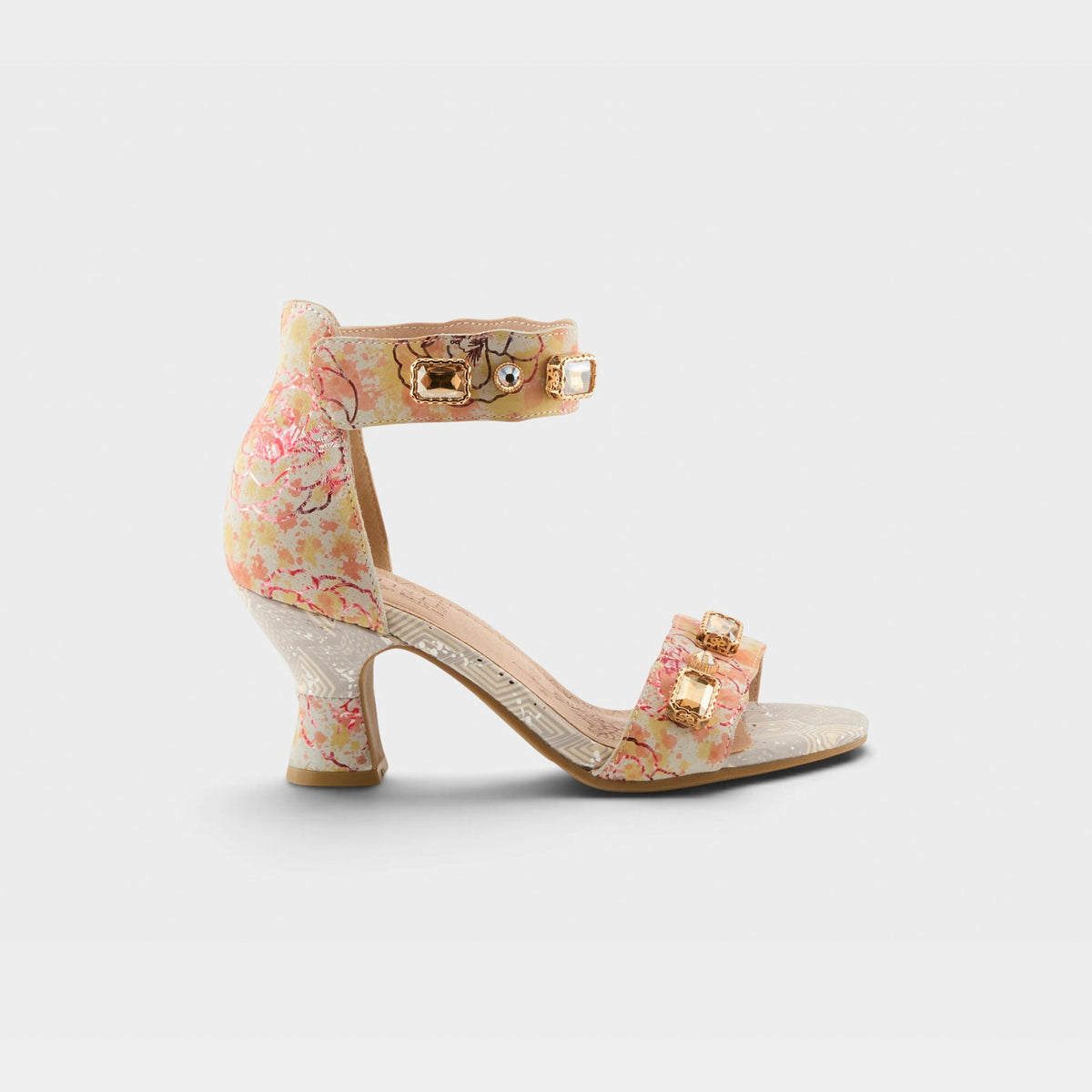 L'Artiste Aquavelva Sandals — product view 7