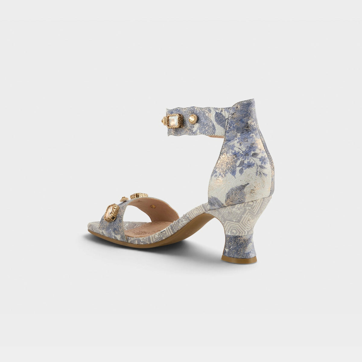 L'Artiste Aquavelva Sandals — product view 18