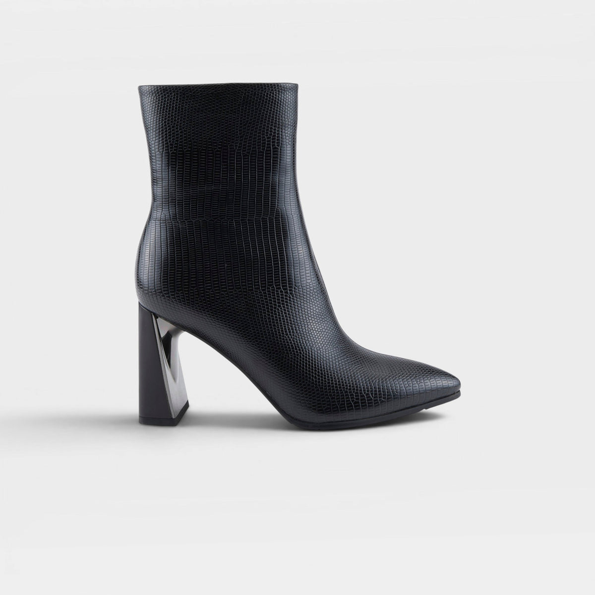 Azura Attention Women's Boots — product view 9