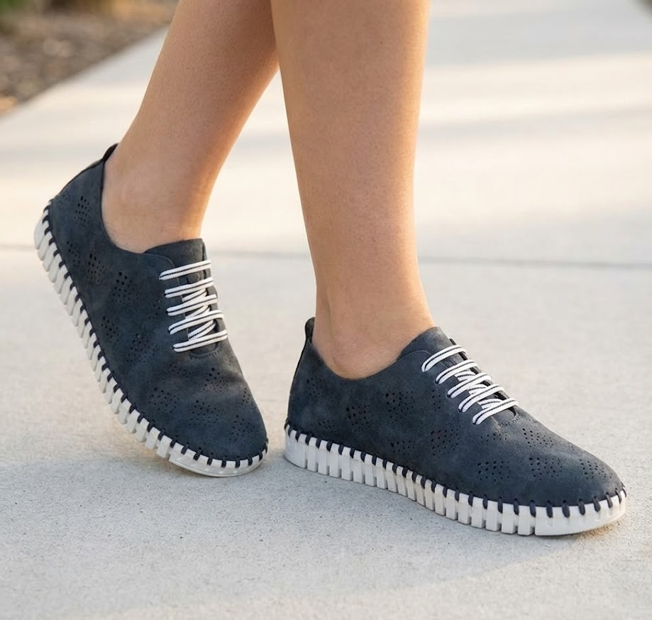 Eric Michael Annie Women’s Slip-On Leather Sneaker
