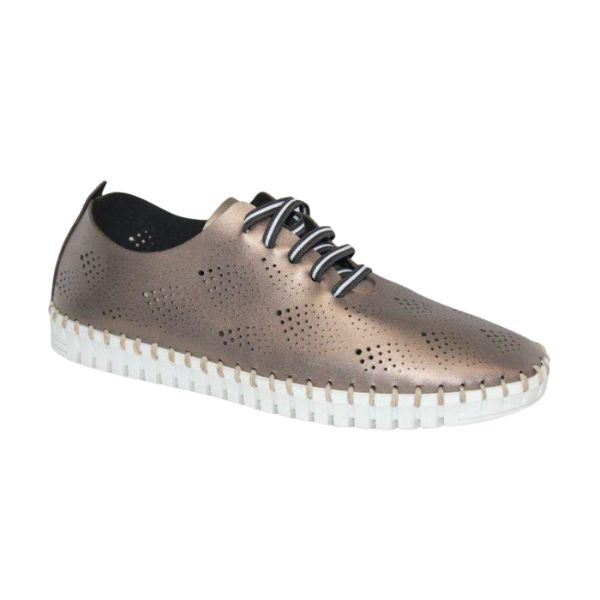 Eric Michael Annie Women’s Slip-On Leather Sneaker