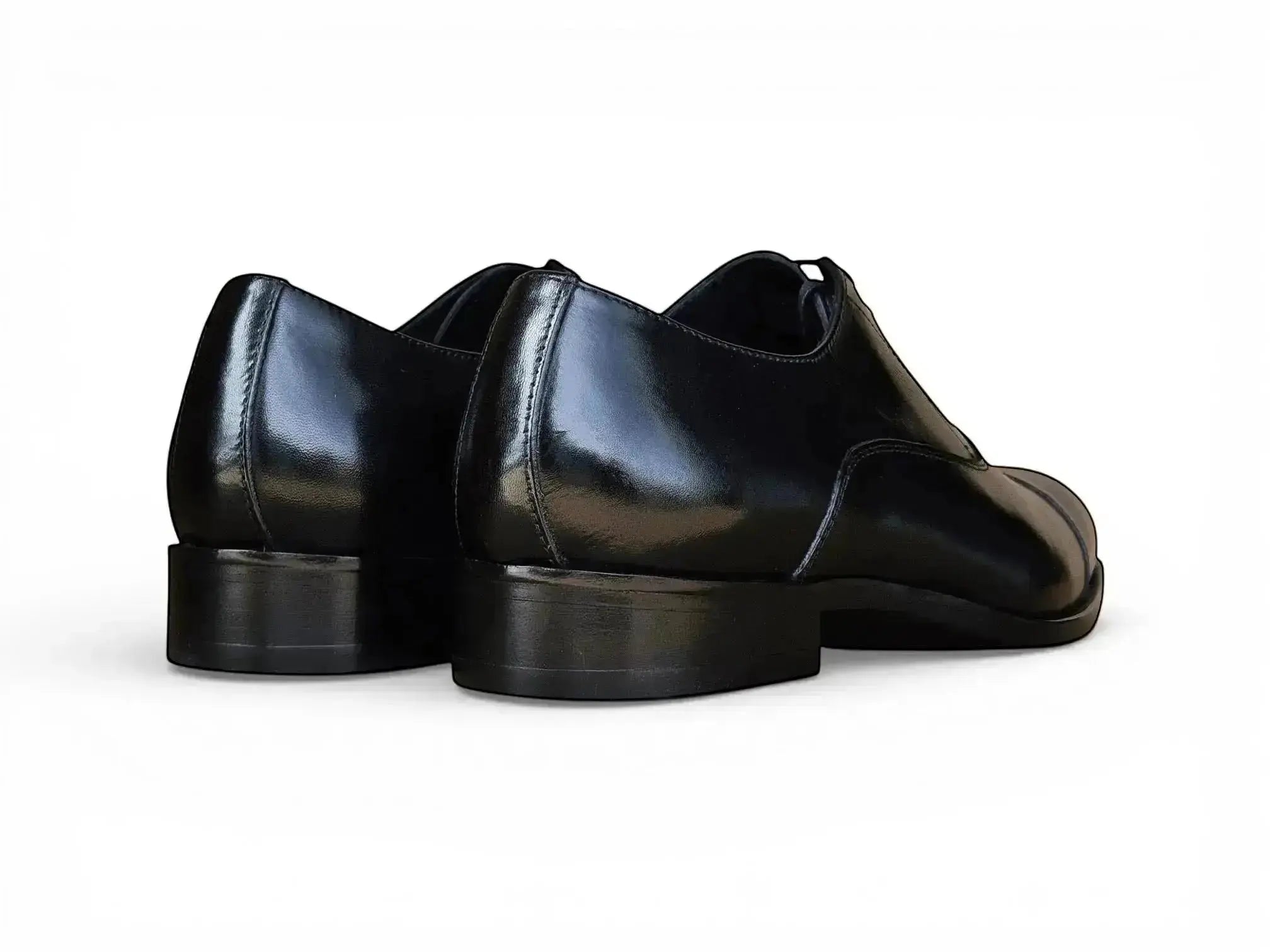Avon Cap Toe Oxford in Leather Sole Carrucci Shoes Men's