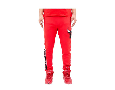 Pro Standard Chicago Bulls Classic Chenille Men Joggers Red