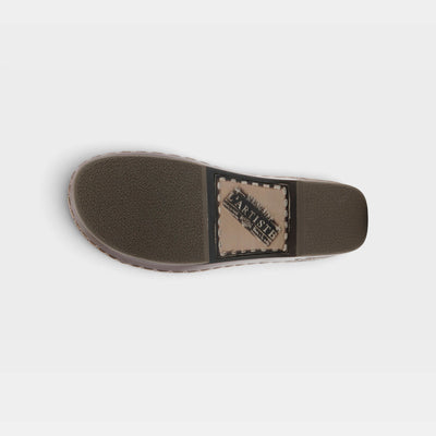 L'Artiste Burbank-Dazis Women's Slip-On Shoes — product view 9