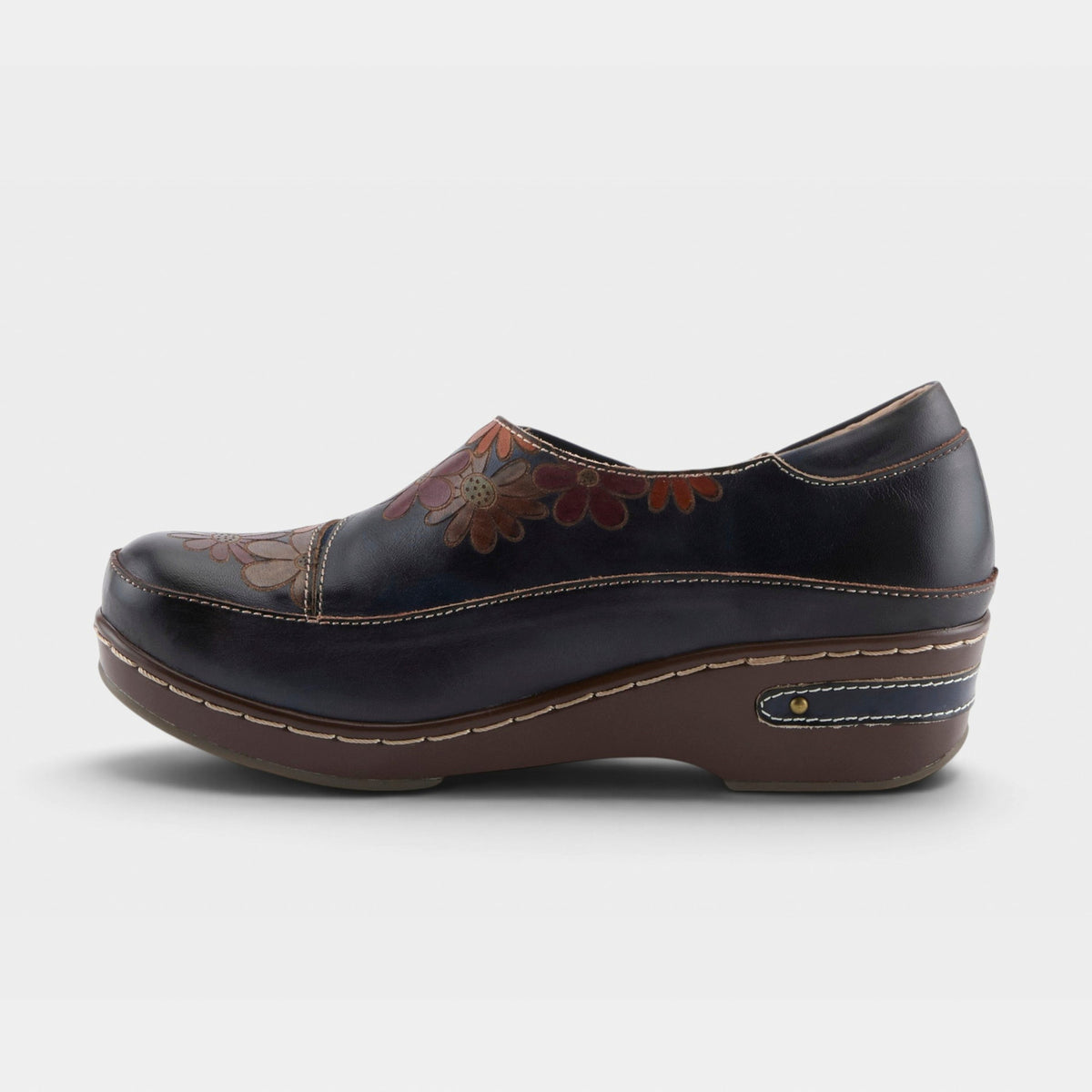 L'Artiste Burbank-Dazis Women's Slip-On Shoes — product view 5