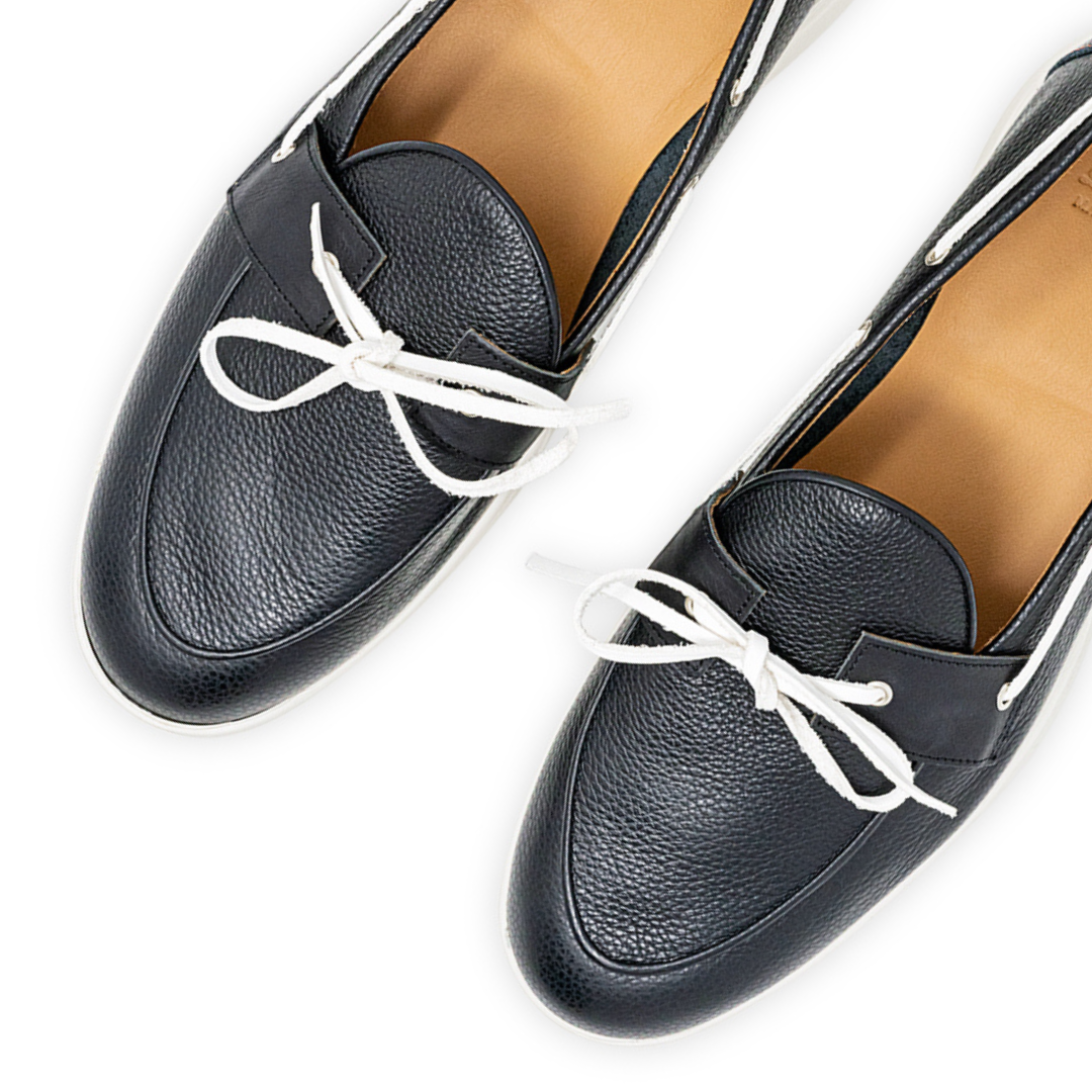 Del Toro Shoes Men's Black Pebbled Leather Barca Yacht Loafer