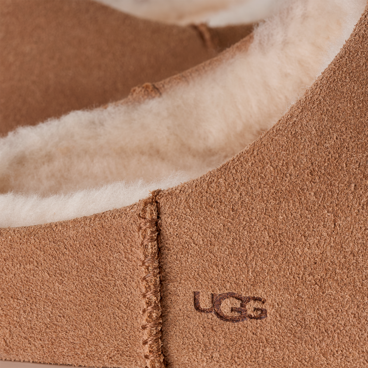 UGG Elea Womens Slip-On Slippers — Chestnut Suede