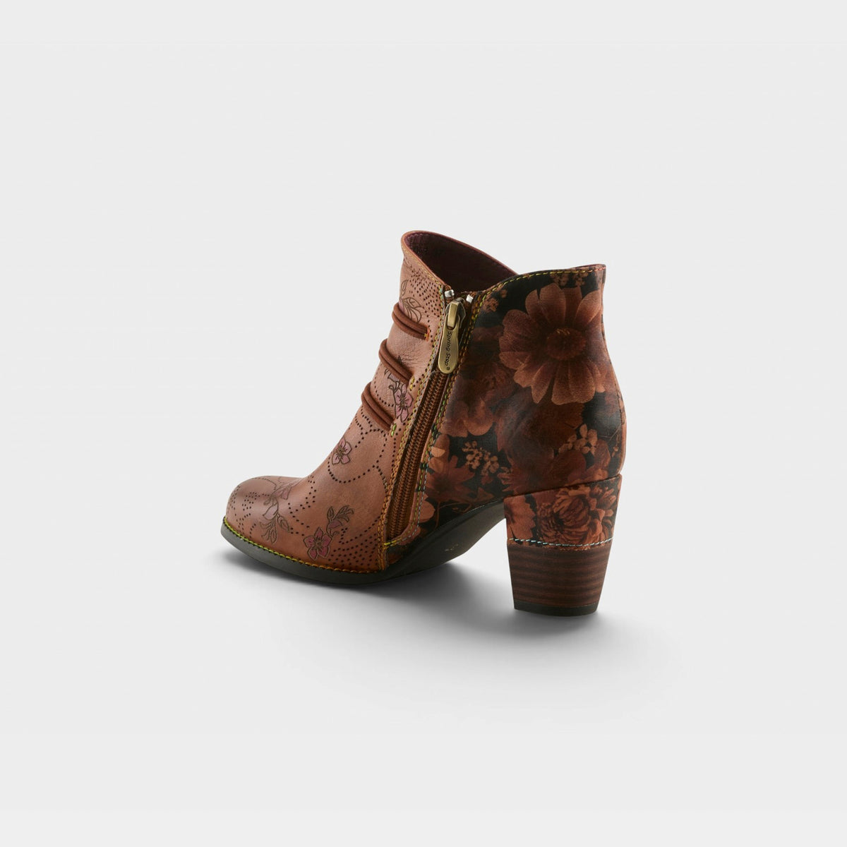 L'Artiste Chakakhan Women's Boots — product view 10