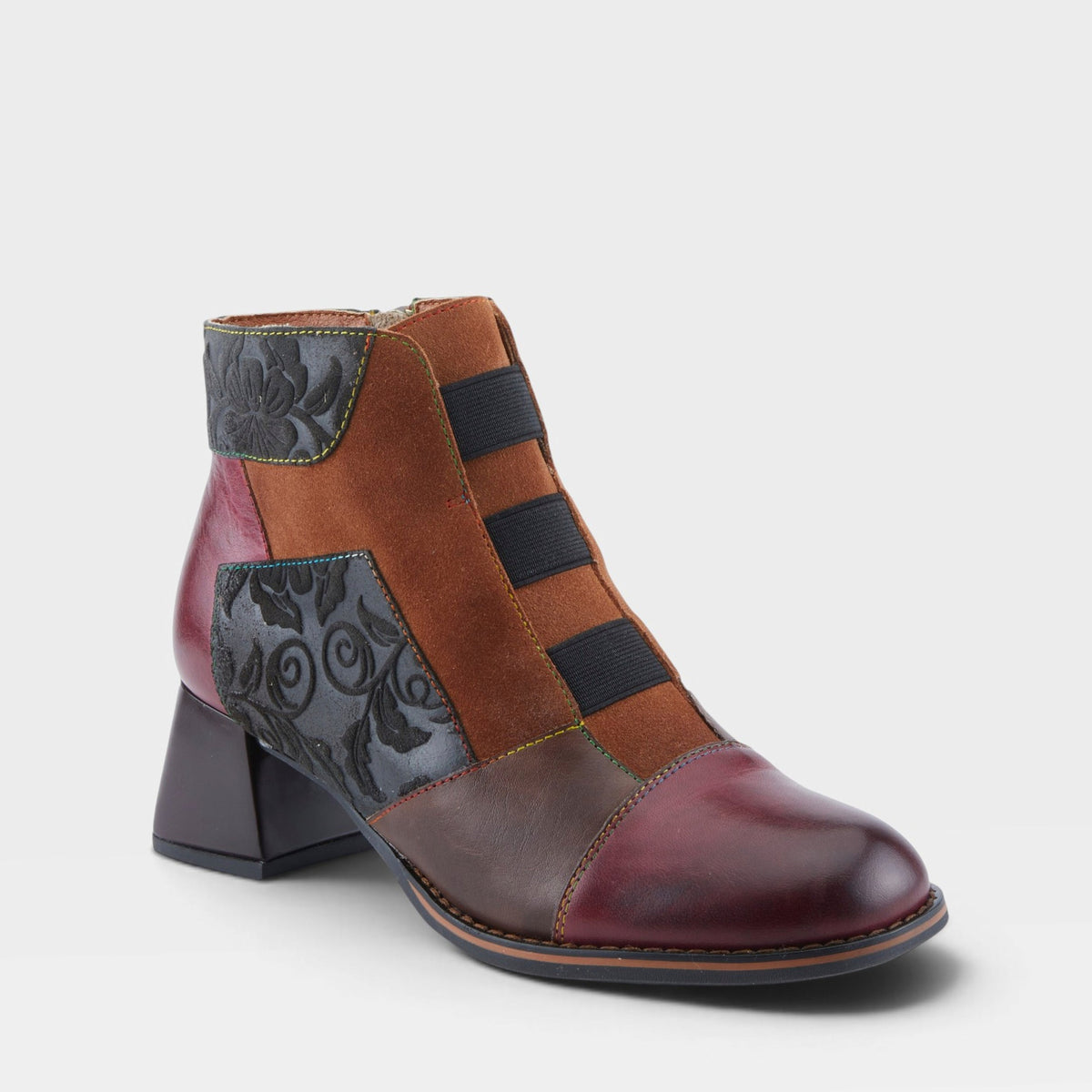 L'Artiste Copine Women's Boots — product view 2