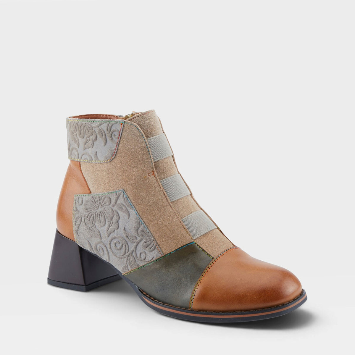 L'Artiste Copine Women's Boots — product view 3