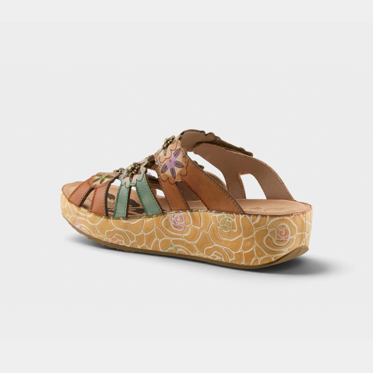 L'Artiste Cuddlecake Sandals — product view 13