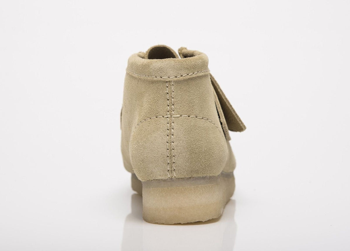 Clarks Originals Wallabee Boot Women's Maple Suede 26155520 — rear view