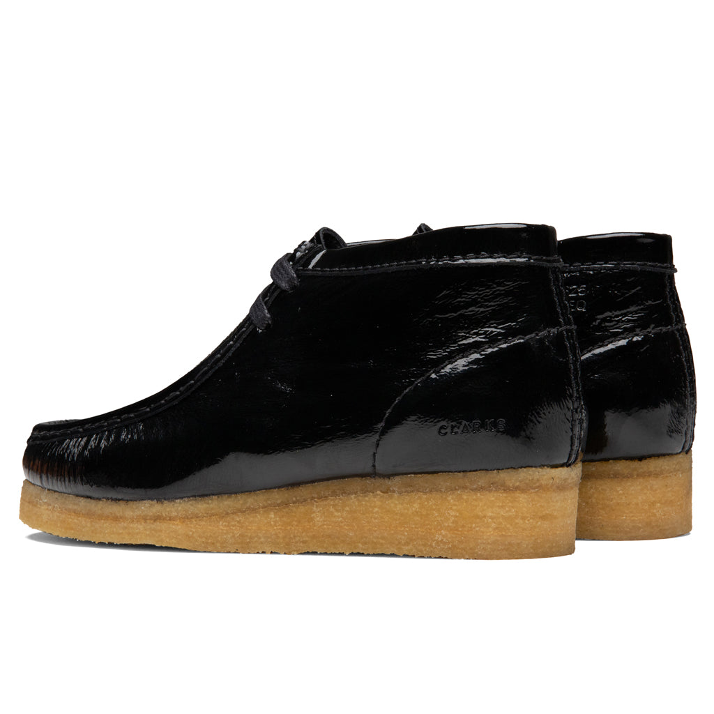 Clarks Originals Wallabee Women's Black Leather 26154804 — sole view