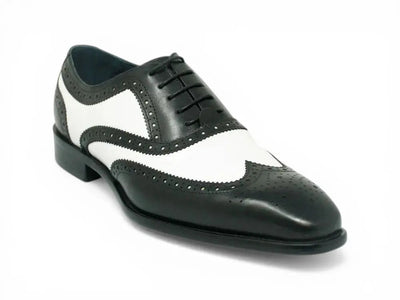 Carrucci Shoes Wingtip Oxford Leather Hand Burnished Two Tone KS509 25T detail view