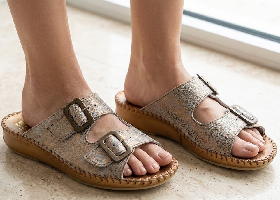 Jen Women’s Leather Comfort Slide Sandal