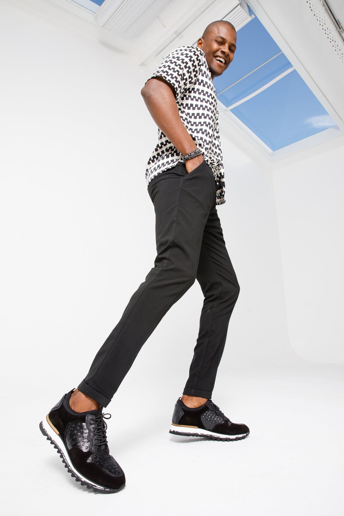 Vinci Leather The Sopez Black Leather Men Sneaker – product view 10