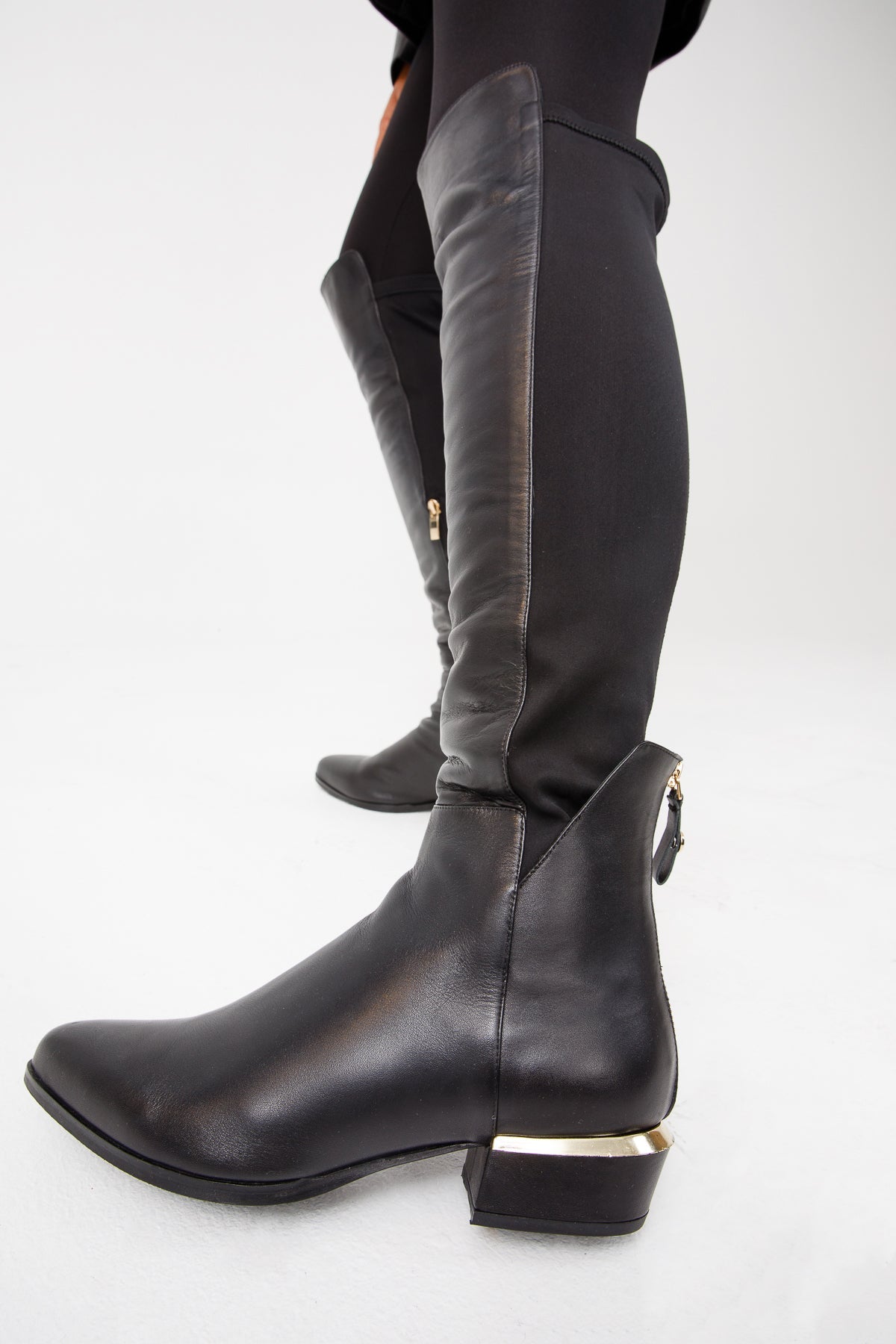 Vinci Leather The Fairoks Black Leather Pointy Toe Knee High Women Boot – product view 9