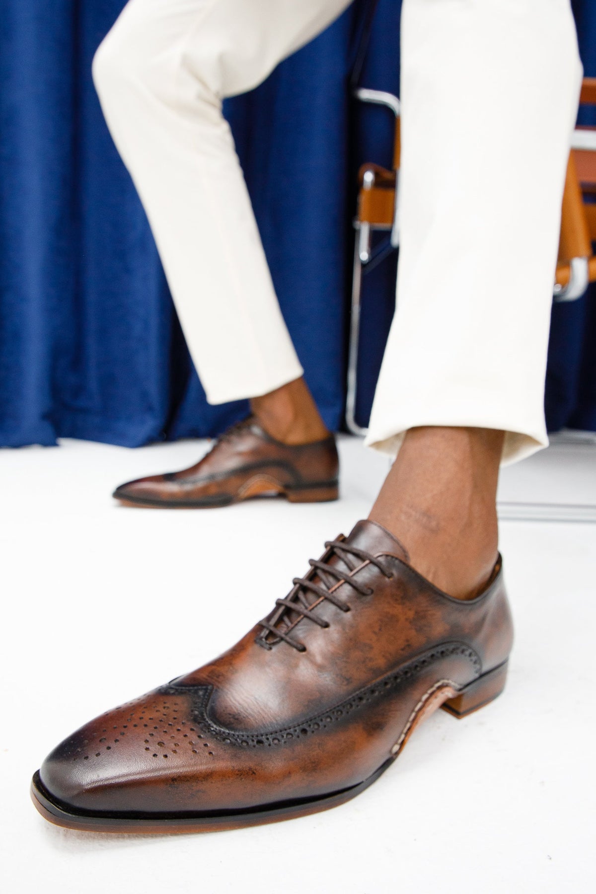 Vinci Leather The Royal Hand Craft Brown Wingtip Oxford Men Shoe – product view 12